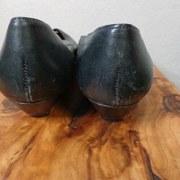 UGC Vintage Dr. Scholl's Leather slides flats navy blue size 9 - Picture 5 of 8